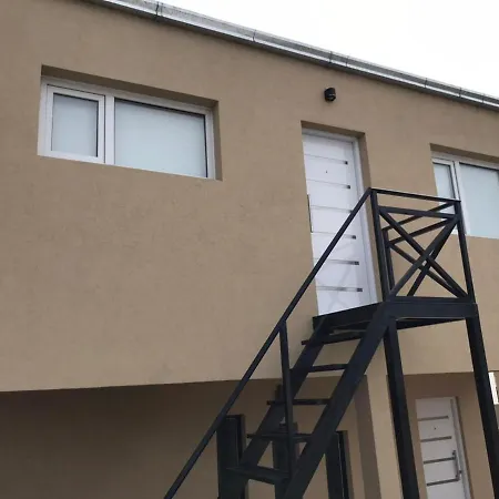 Los 7 Deseos Tandil Exterior photo